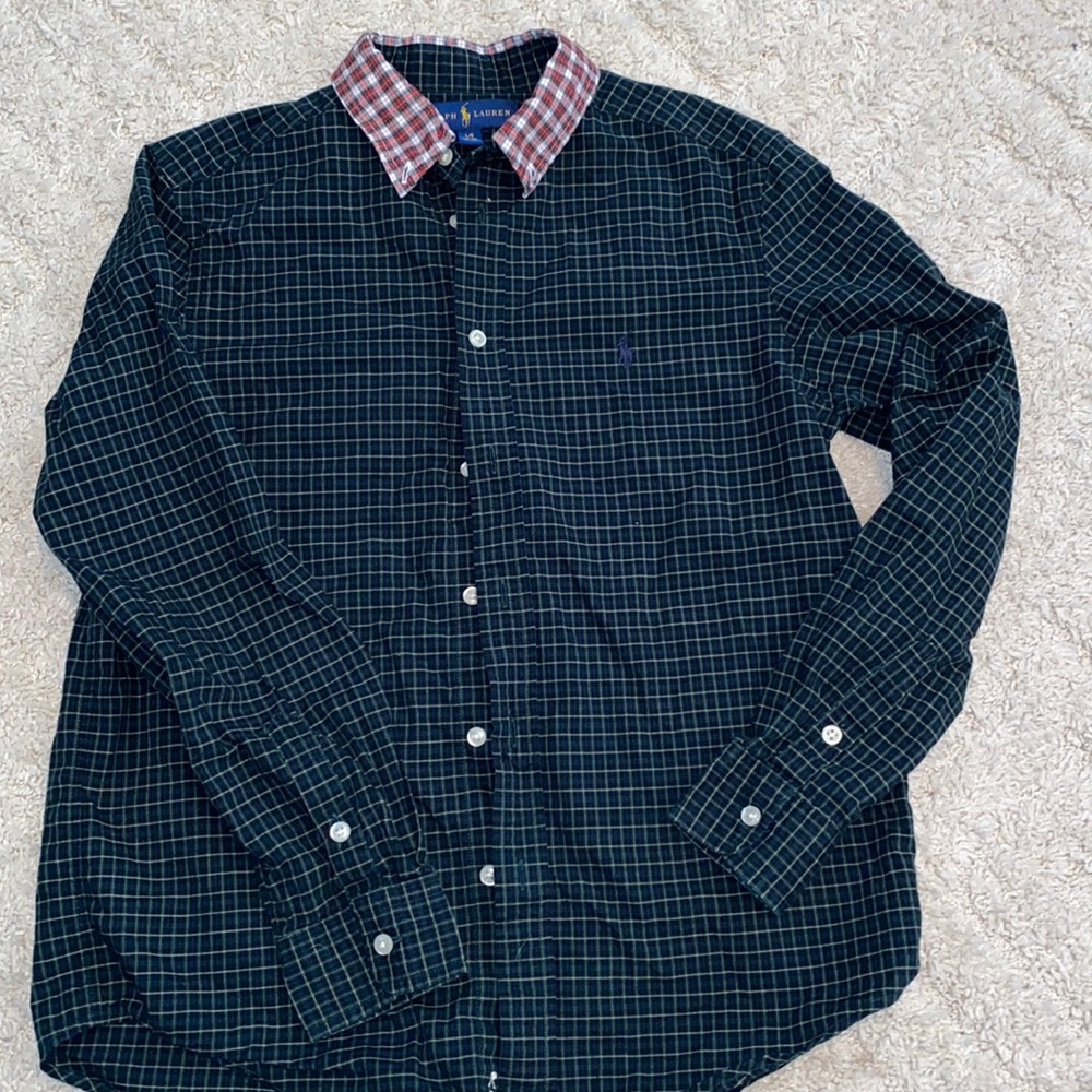 Kids Ralph Lauren button down collar shirt. Size Large 14-16